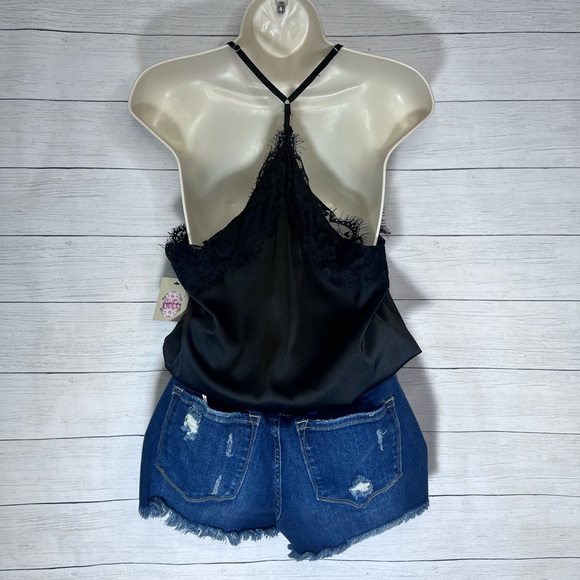 Boutique Brand Black Lace Neckline Sleeveless Satin 3 Button Placket Bodysuit - Picture 6 of 11